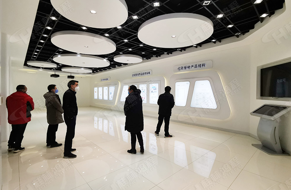 廣西桂林鴻程磨粉機董事長親自掛帥，帶領(lǐng)團隊奔赴西南市場，回訪新老客戶，齊拓市場，共創(chuàng)價值！