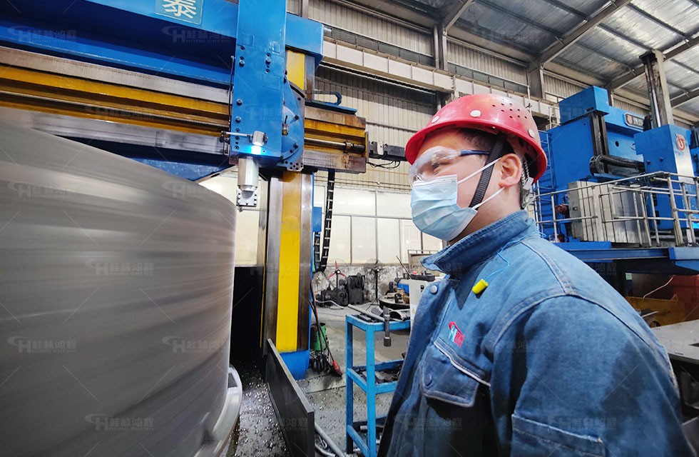 礦石磨粉機生產車間 礦石磨粉機生產車間