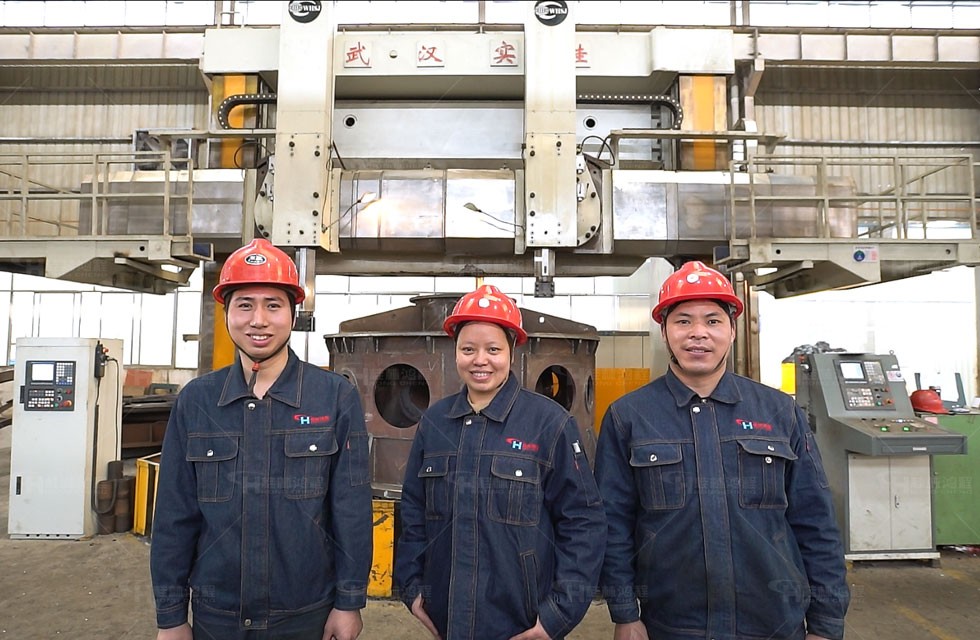 礦石磨粉機生產車間 礦石磨粉機生產車間